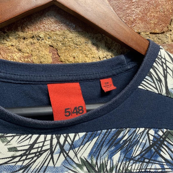 Short Sleeve Blue T-Shirt - Size Small - 5/48 brand - Great condition - Picture 2 of 3